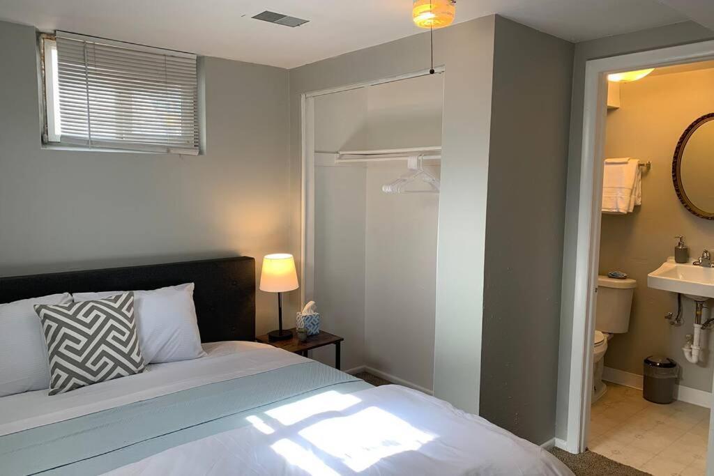 리틀턴 3 King Beds + Bunk Beds On Broadway 빌라 외부 사진