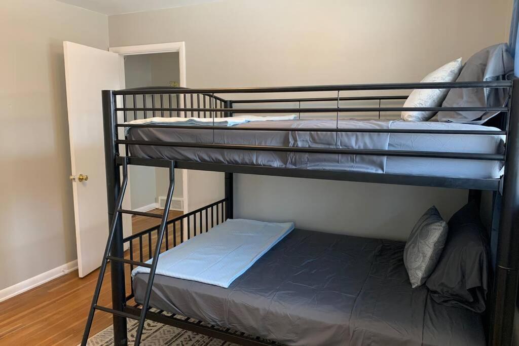리틀턴 3 King Beds + Bunk Beds On Broadway 빌라 외부 사진